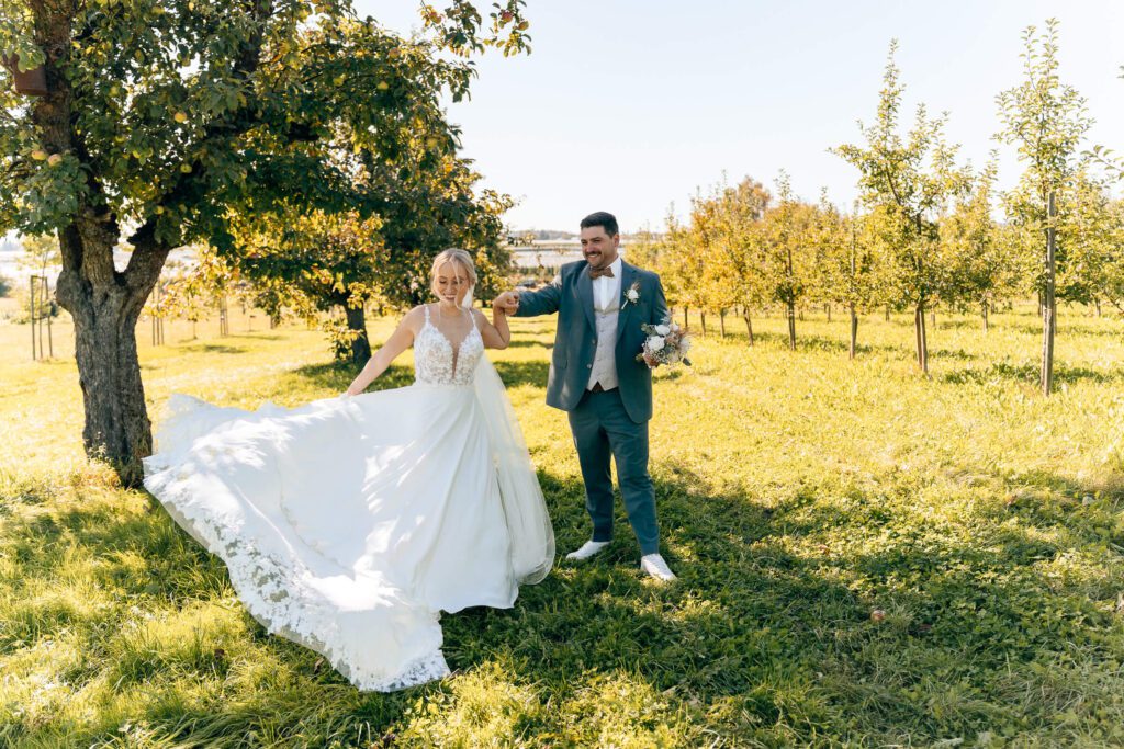 Brautpaar Hochzeitsfotos Stotz Hof Markdorf JH Fotografie