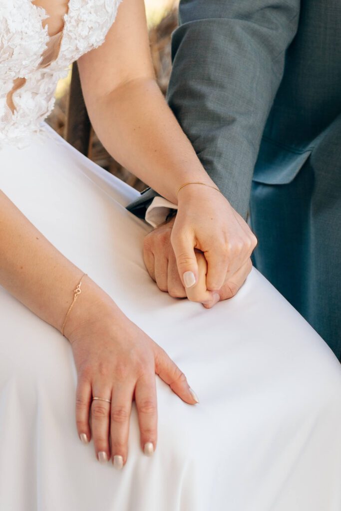 Detailaufnahme Brautpaar freie Trauung Stotz Hof Markdorf JH Fotografie